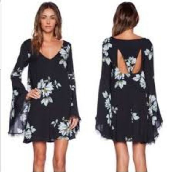 Free People Dresses & Skirts - FREE PEOPLE Wanderer Mini Bell Dress.